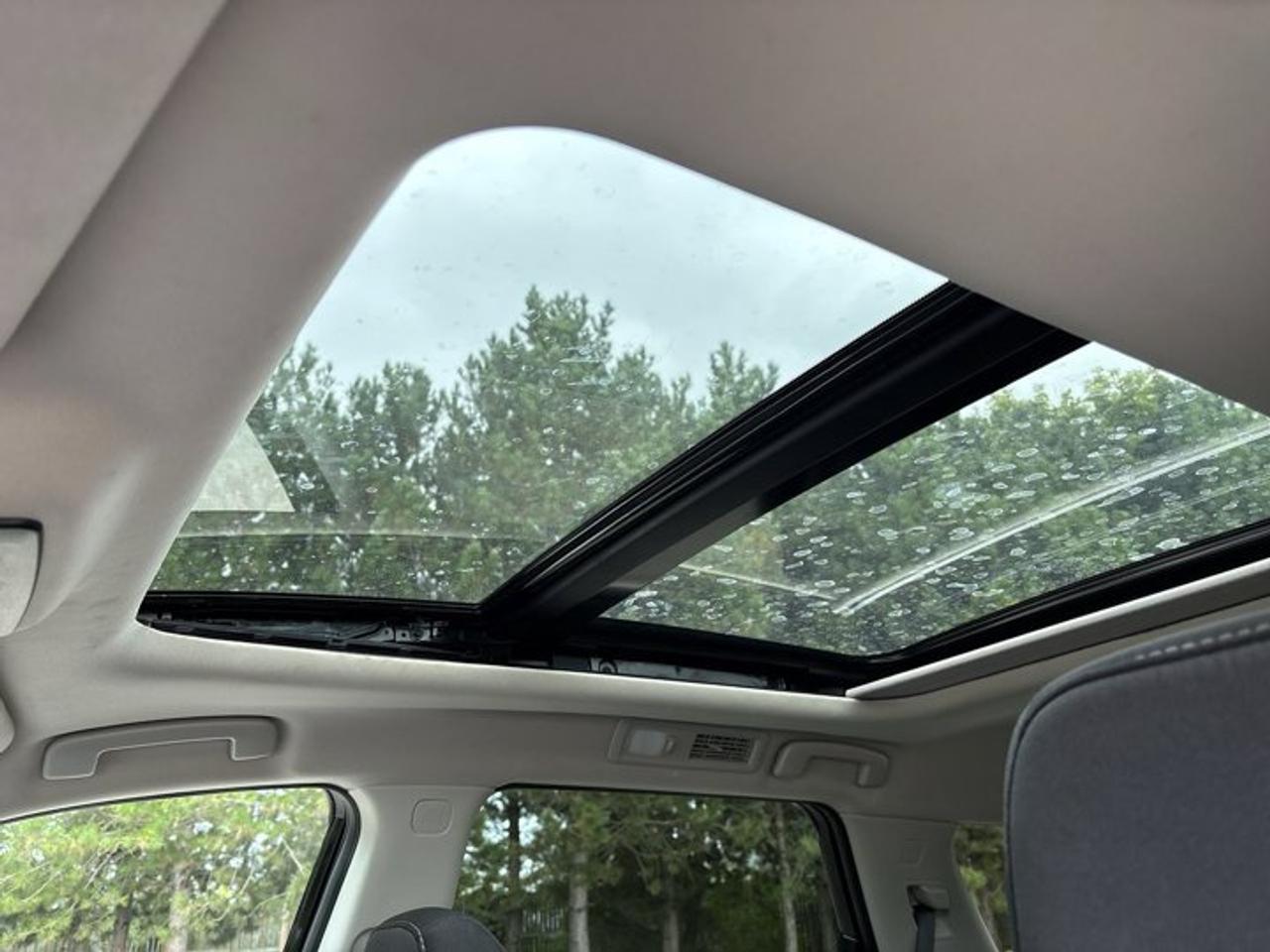 2024 Nissan Pathfinder SV 4WD | One Owner | No Accidents | Pano. Sunroof Photo