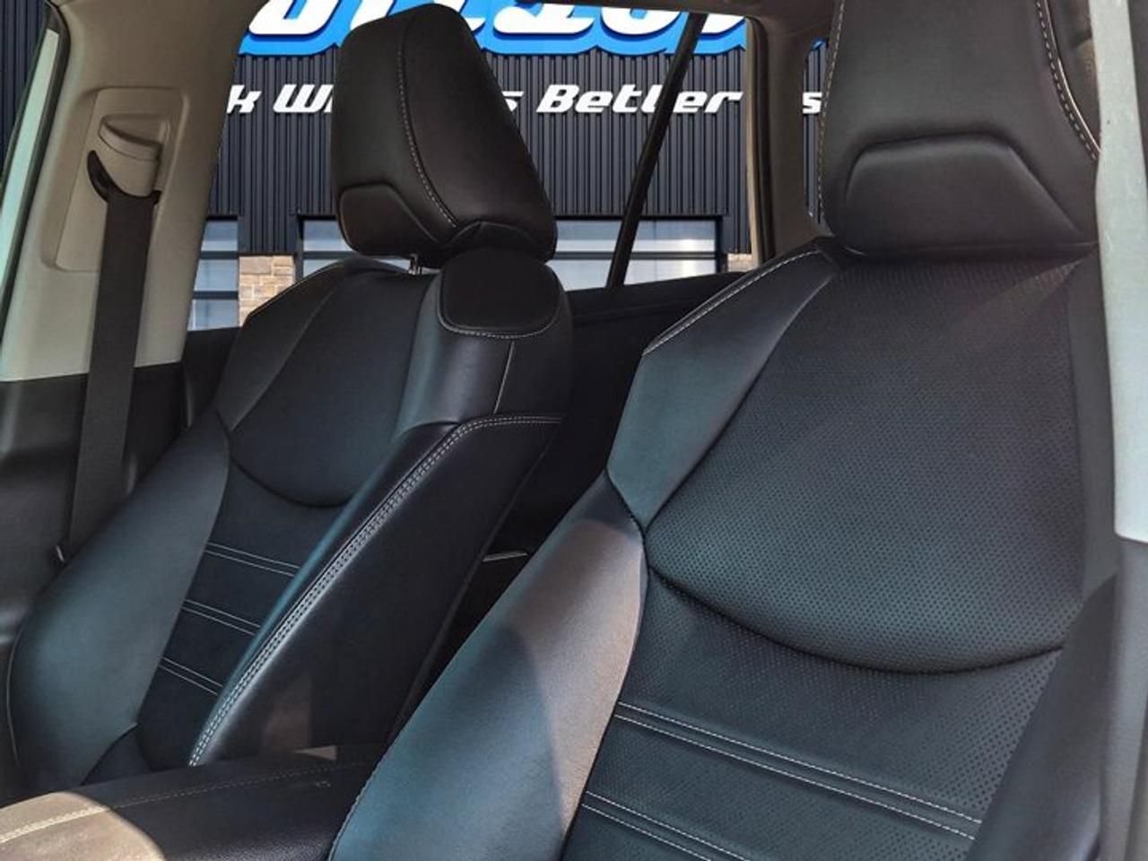 2023 Toyota RAV4 Hybrid Limited AWD | Leather | Sunroof | 360 Camera | JBL Audio | Cooled + Heated Seats | and More ! Photo