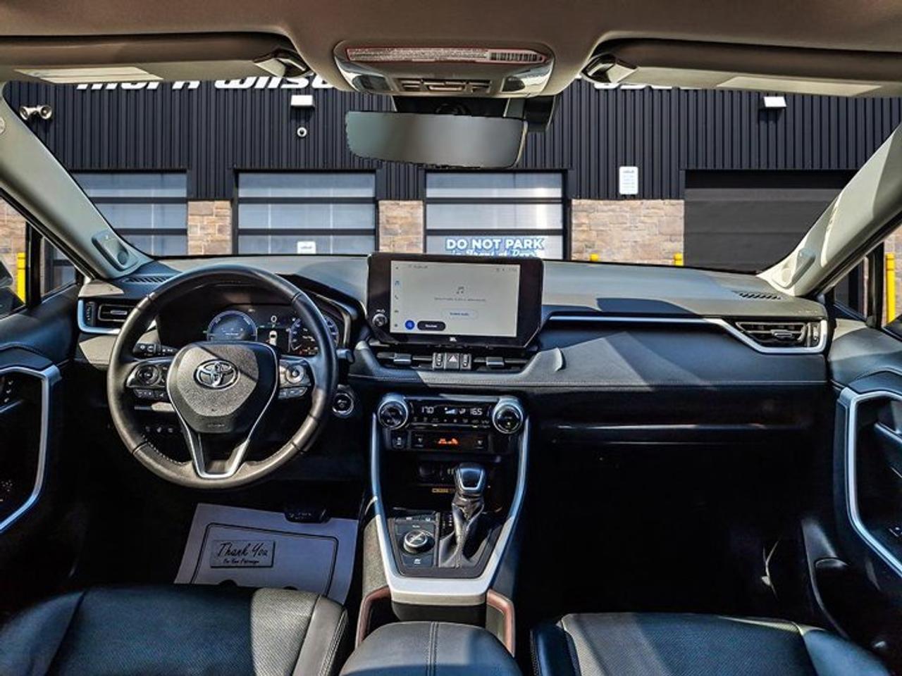 2023 Toyota RAV4 Hybrid Limited AWD | Leather | Sunroof | 360 Camera | JBL Audio | Cooled + Heated Seats | and More ! Photo