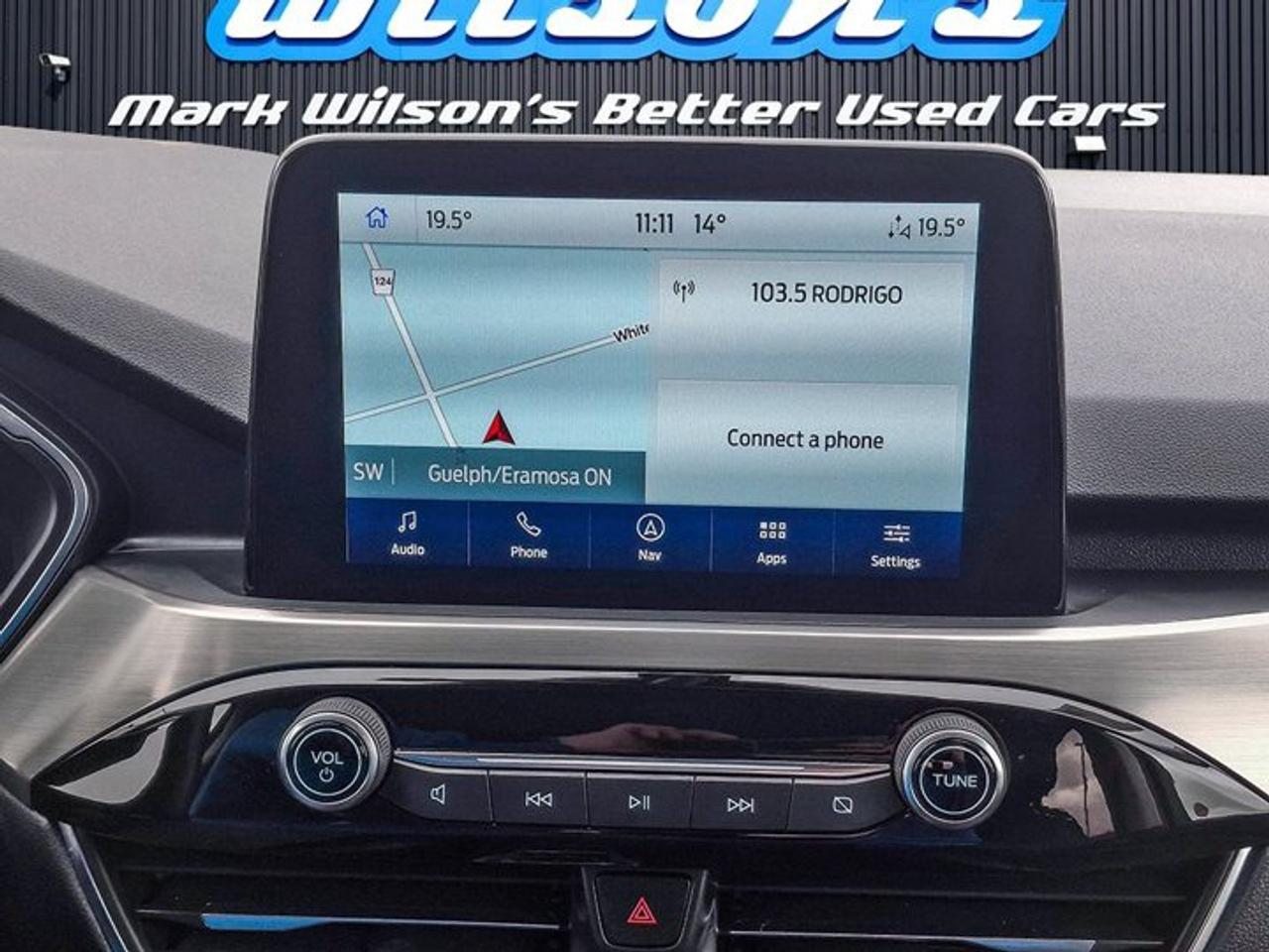 2022 Ford Escape Titanium AWD | Heated Seats + Steering | Remote Start | Co-Pilot 360 | Adaptive Cruise | and More ! Photo