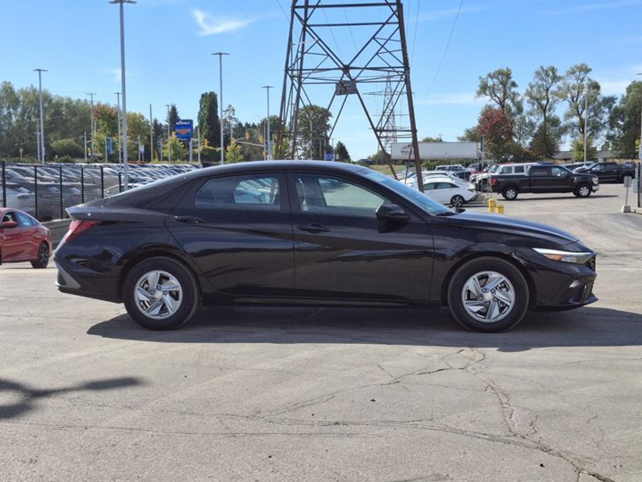 2026 Hyundai Elantra Essential IVT | Heated Seats | Wireless Apple CarPlay + Android Auto | FCA | Rear Cam & More ! Photo