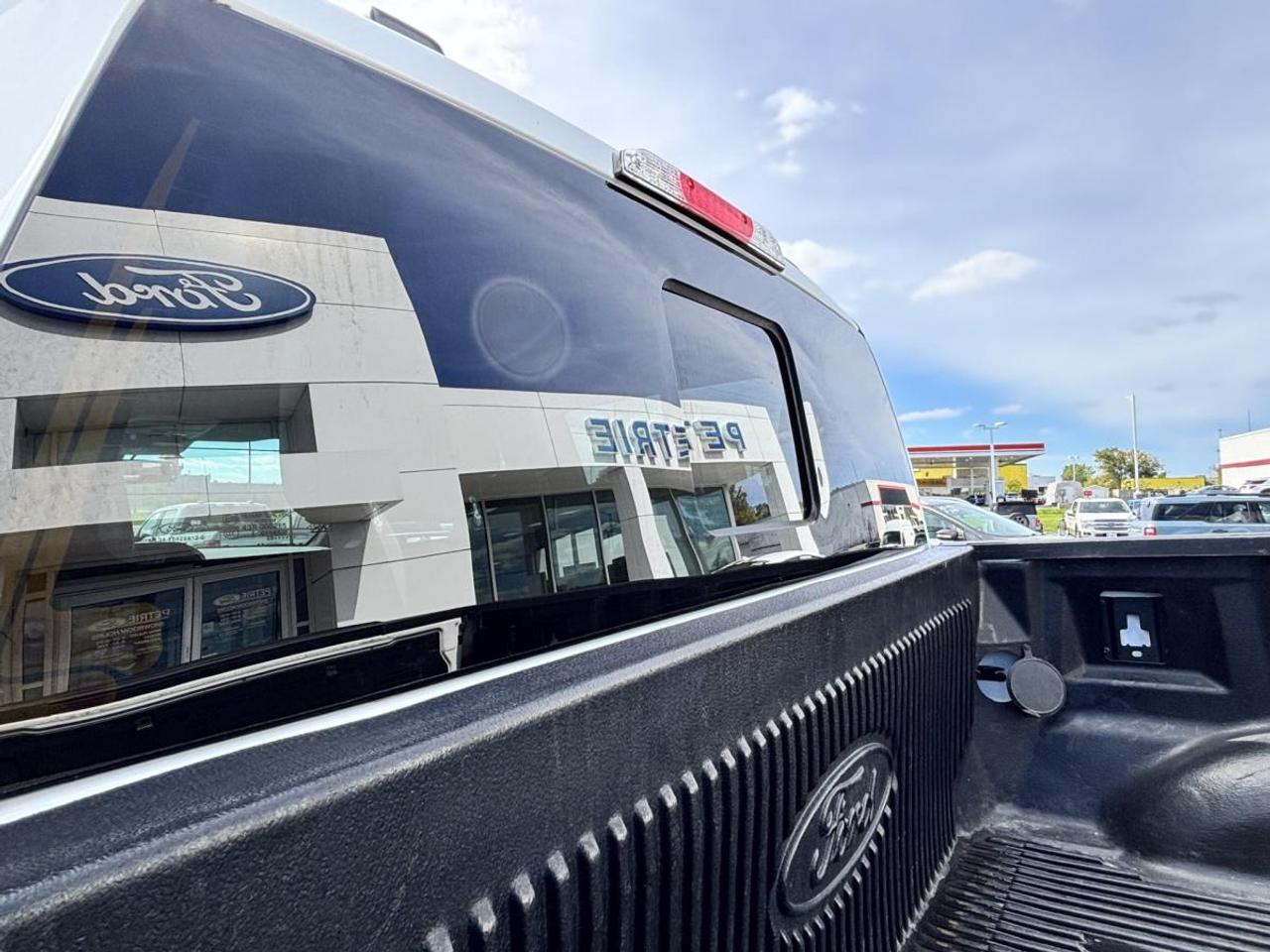 2023 Ford F-150 XLT Photo