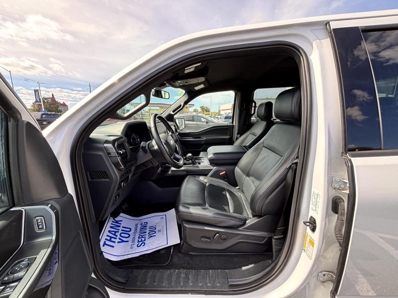 2023 Ford F-150 XLT Photo
