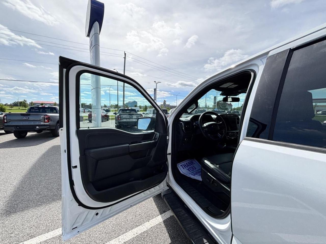 2023 Ford F-150 XLT Photo