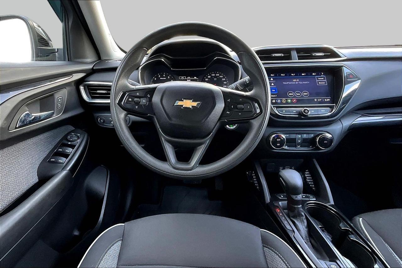 2023 Chevrolet TrailBlazer LT | Driver Confidence IL Pkg | LT Preferred Pkg Photo