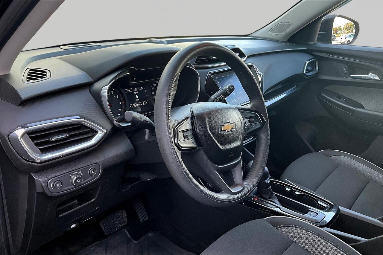 2023 Chevrolet TrailBlazer LT | Driver Confidence IL Pkg | LT Preferred Pkg Photo1