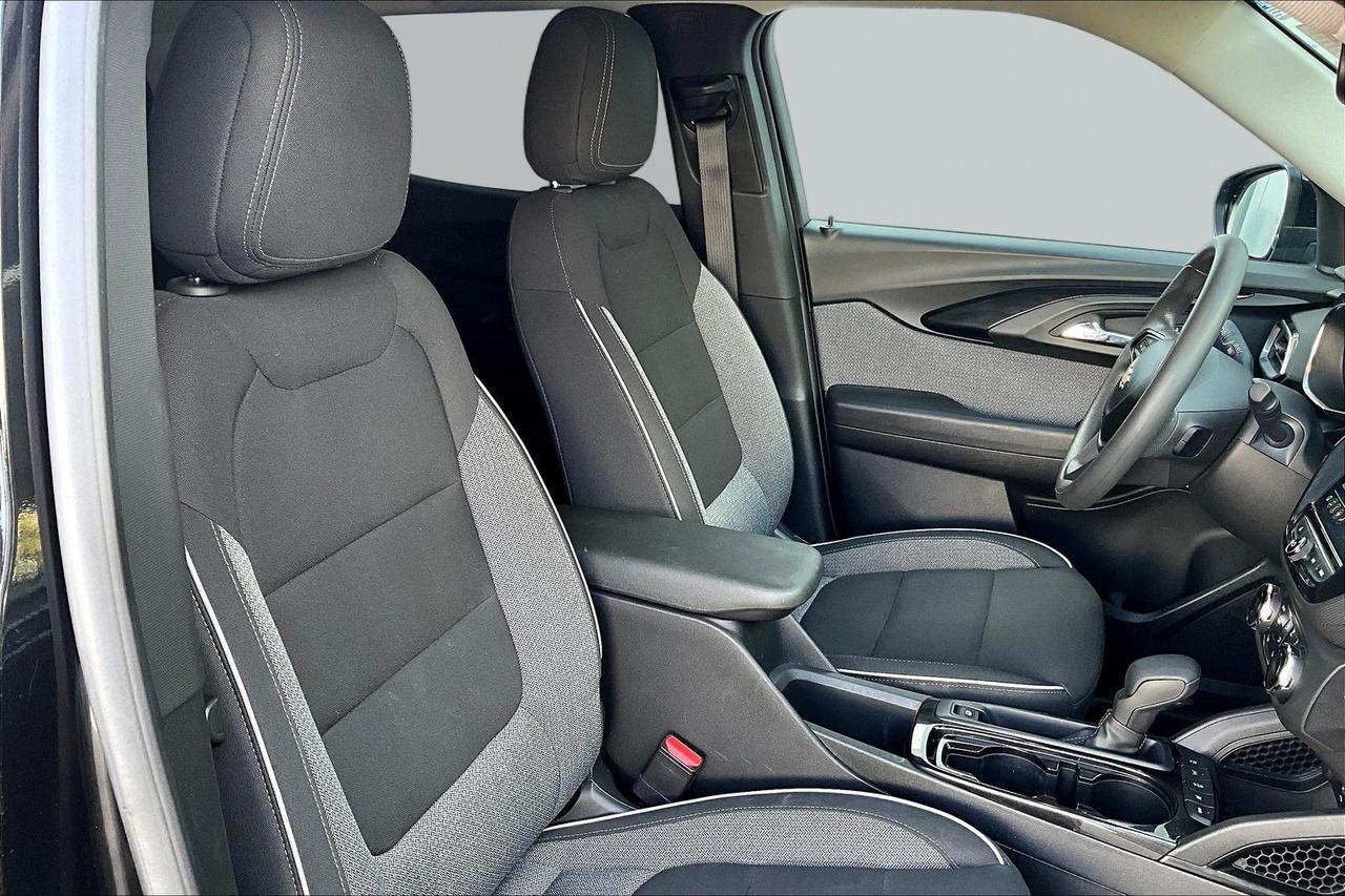 2023 Chevrolet TrailBlazer LT | Driver Confidence IL Pkg | LT Preferred Pkg Photo