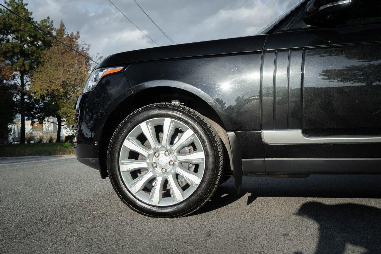 2016 Land Rover Range Rover SC Photo