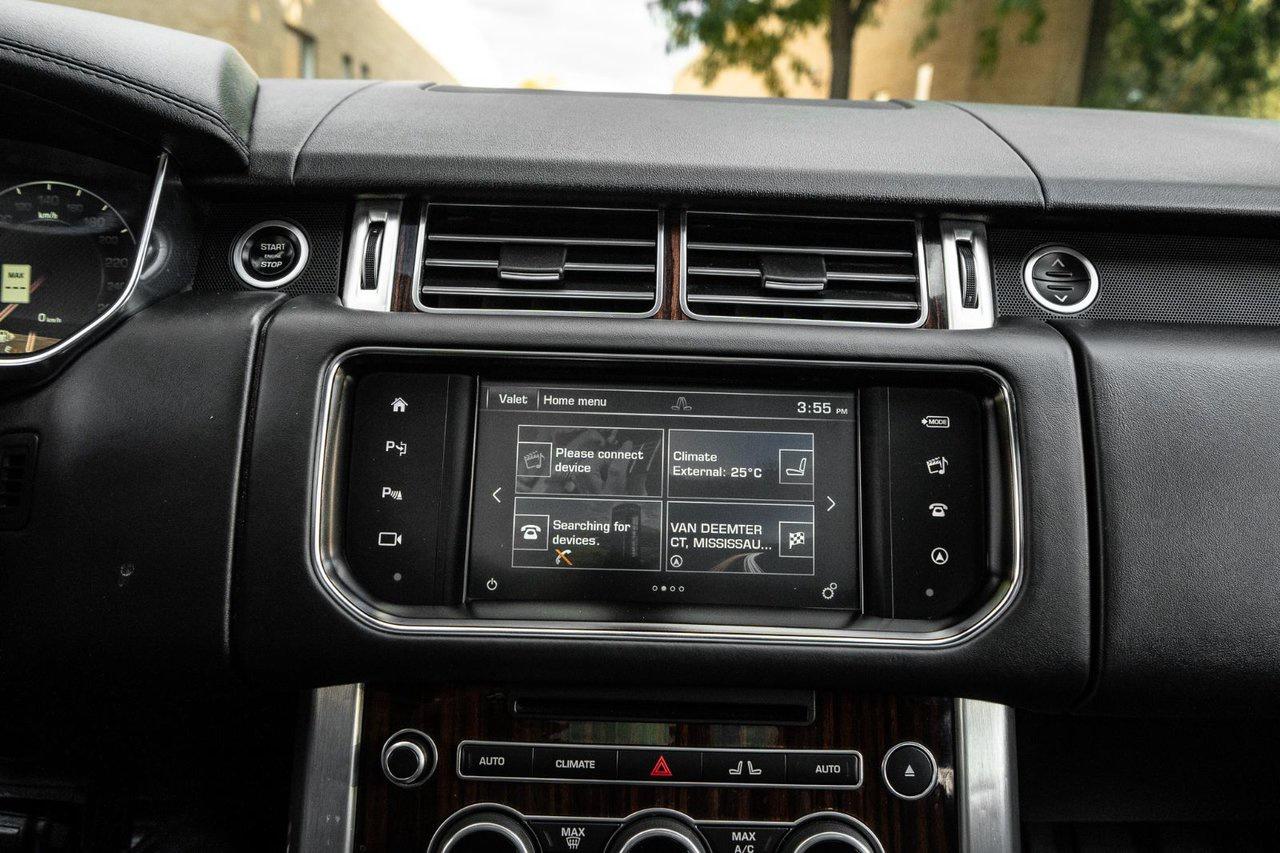 2016 Land Rover Range Rover SC Photo