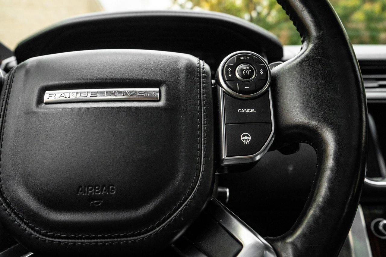 2016 Land Rover Range Rover SC Photo