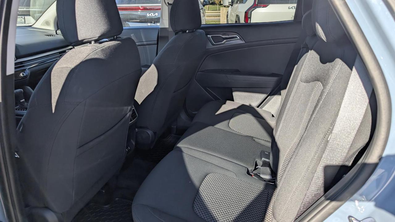 2026 Kia Sportage LX Photo
