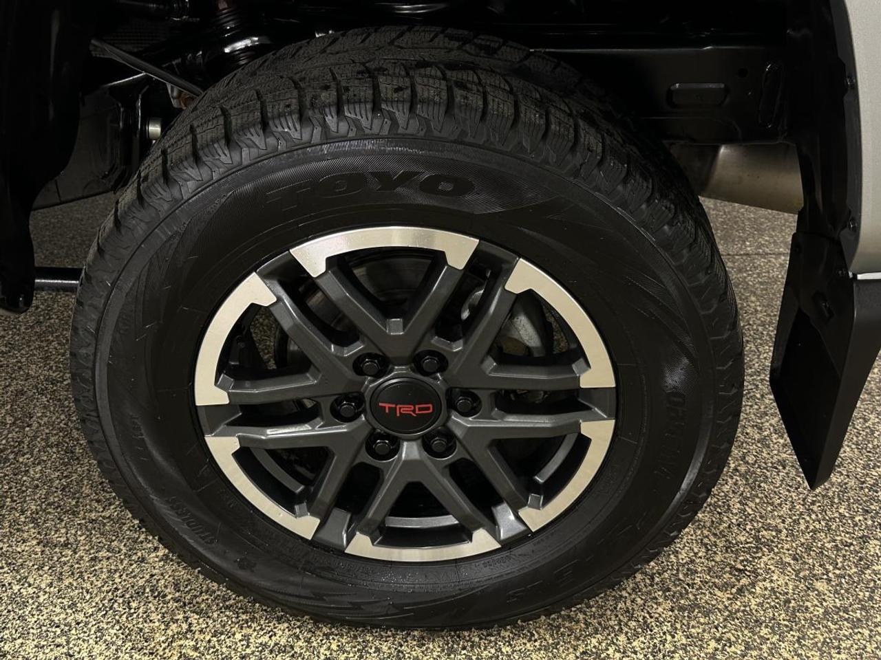 2026 Toyota Tacoma TRD SPORT/CREW/4WD/OFF 1 OWNER TOYOTA LEASE! Photo