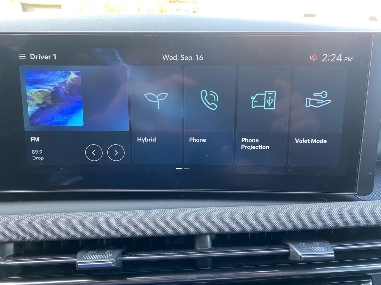 2025 Hyundai Tucson SEL Convenience | N-Line | Hybrid | AWD | Panoramic Sunroof | Balance of Warranty Photo