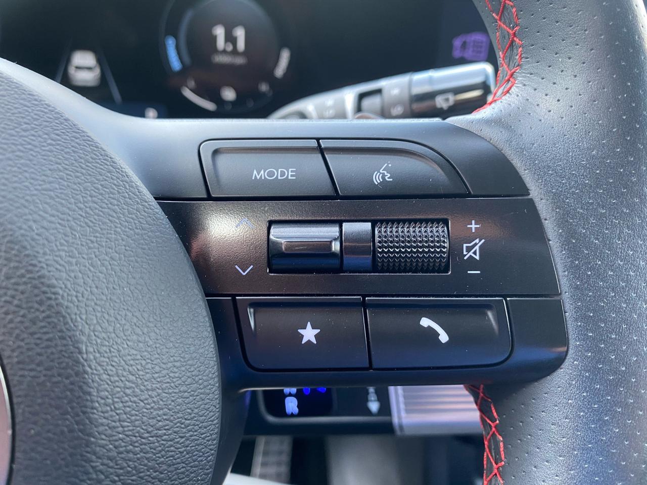 2025 Hyundai Tucson SEL Convenience | N-Line | Hybrid | AWD | Panoramic Sunroof | Balance of Warranty Photo