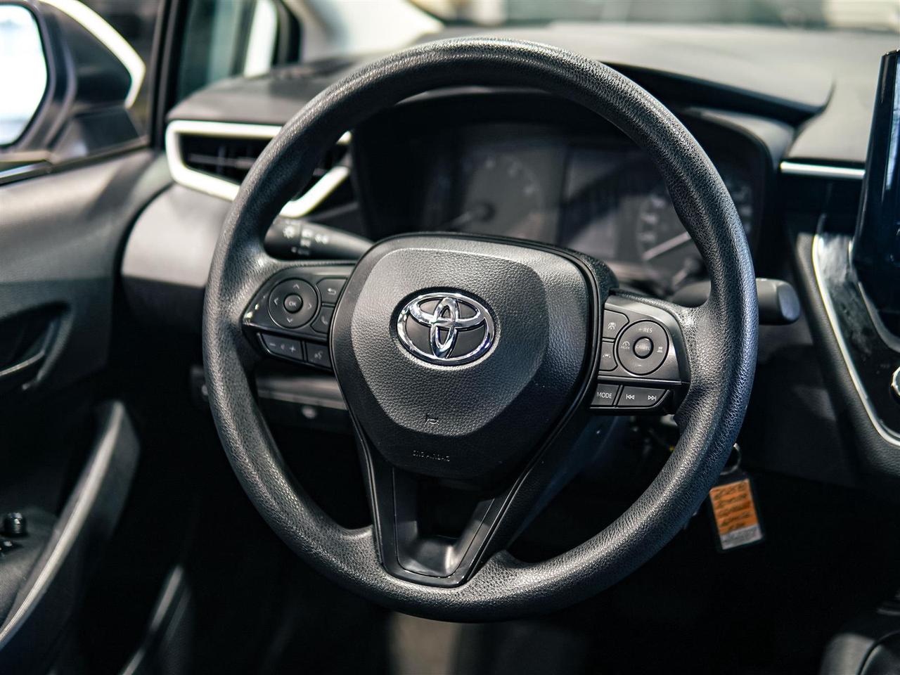 2025 Toyota Corolla LE | BLIND SPOT | APP CONNECT | NO ACCIDENTS Photo