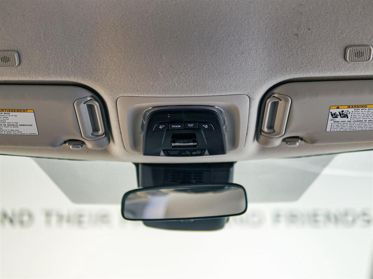 2025 Toyota Corolla LE | BLIND SPOT | APP CONNECT | NO ACCIDENTS Photo