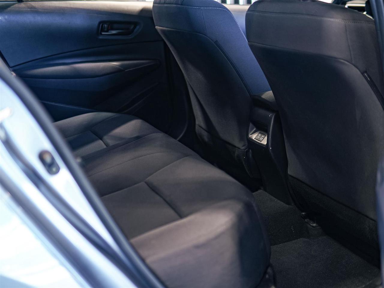 2025 Toyota Corolla LE | BLIND SPOT | APP CONNECT | NO ACCIDENTS Photo