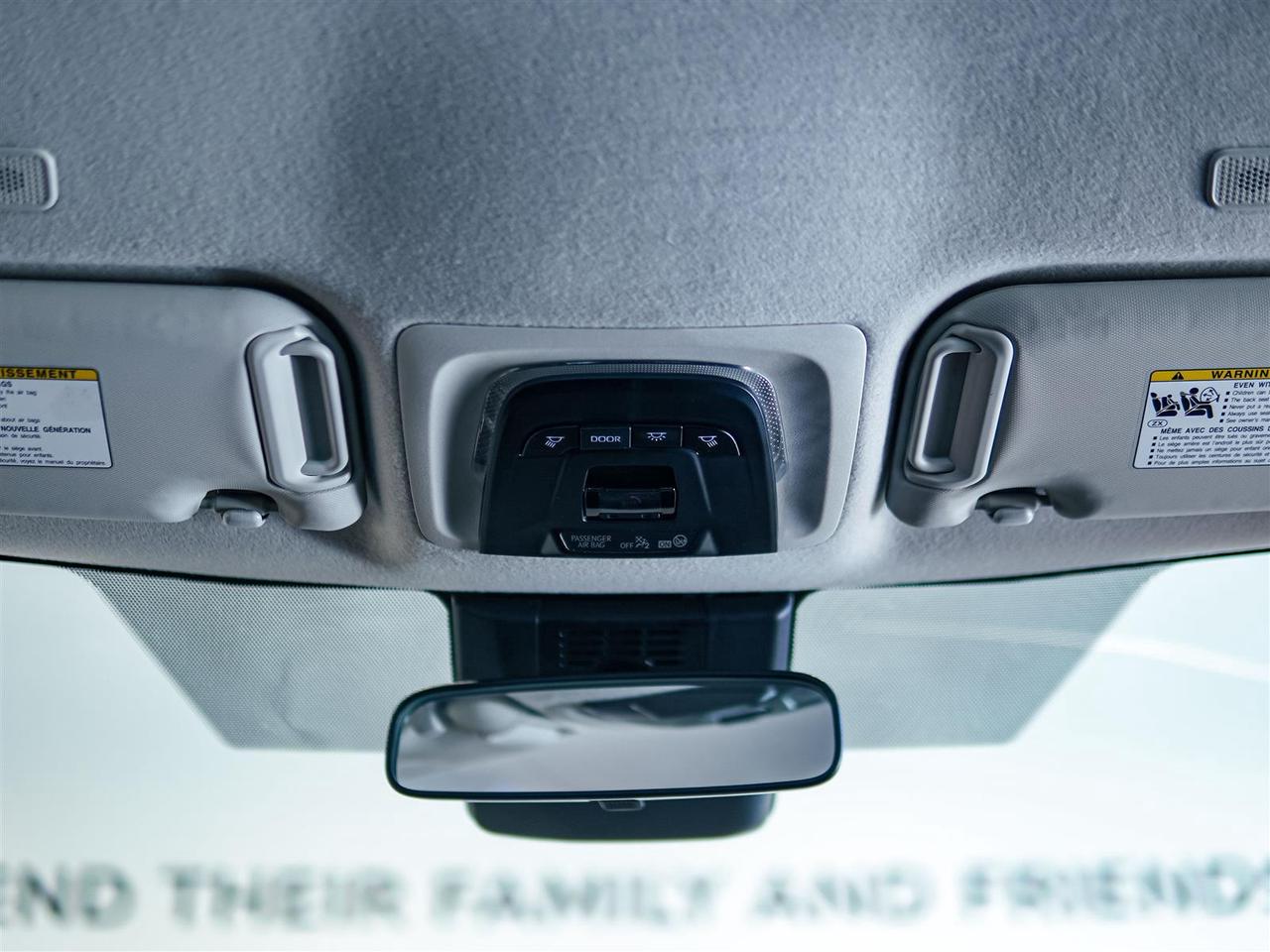 2025 Toyota Corolla LE | BLIND SPOT | APP CONNECT | NO ACCIDENTS Photo