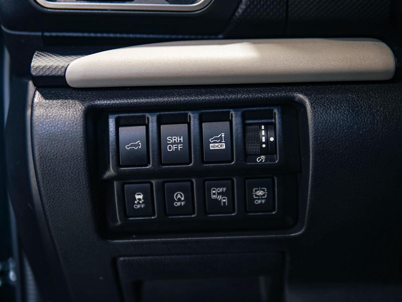 2023 Subaru Forester LIMITED | AWD | NAV | LTHR | PANO | NO ACCIDENTS Photo
