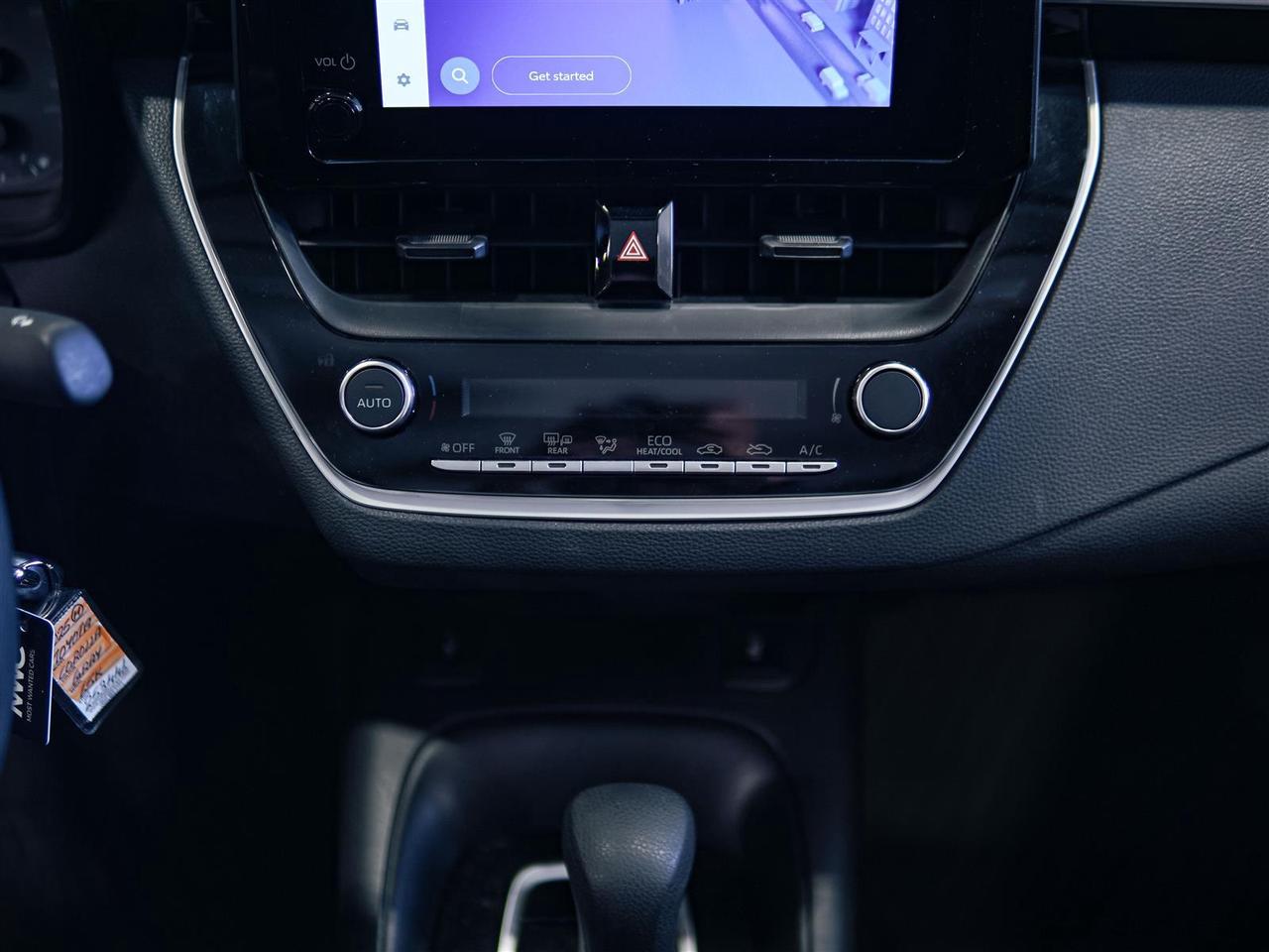 2025 Toyota Corolla LE | BLIND SPOT | HEATED SEATS | NO ACCIDENTS Photo