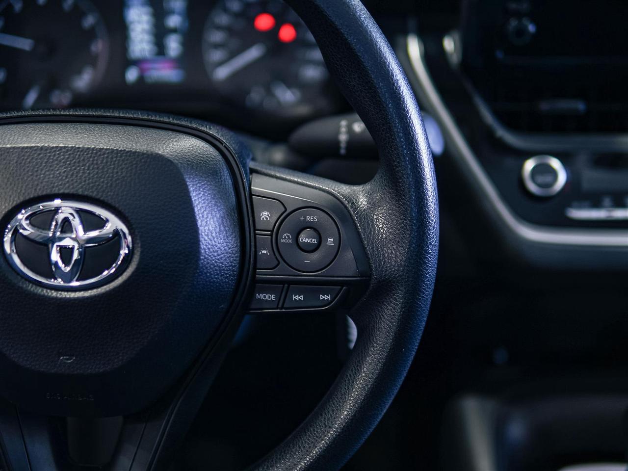 2025 Toyota Corolla LE | BLIND SPOT | HEATED SEATS | NO ACCIDENTS Photo