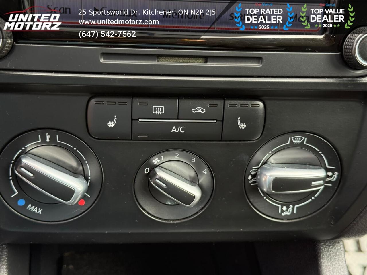 2015 Volkswagen Jetta TSI MAN TRENDLINE+ FWD 1.8L~AS IS SPECIAL~NO ACCID Photo