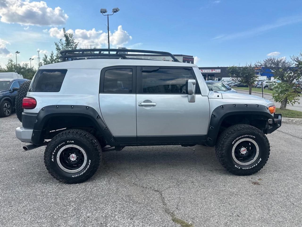 2007 Toyota FJ Cruiser Base Photo2