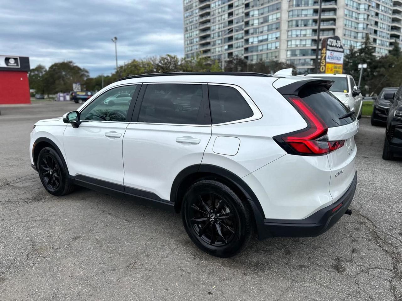 2025 Honda CR-V Sport Photo