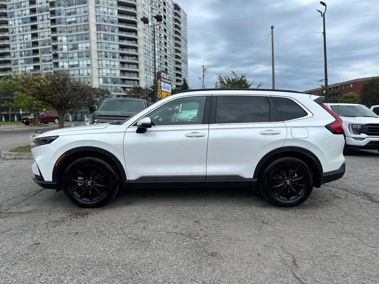 2025 Honda CR-V Sport Photo
