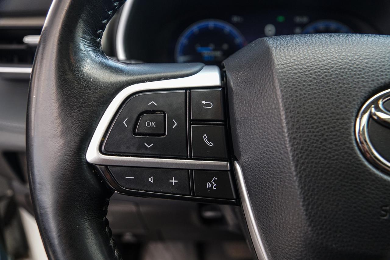 2023 Toyota Highlander Limited AWD |NO ACCIDENT|PANO|COOLED|LEATHER|BSM| Photo