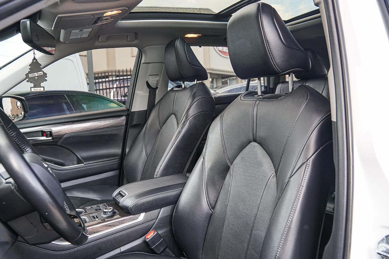 2023 Toyota Highlander Limited AWD |NO ACCIDENT|PANO|COOLED|LEATHER|BSM| Photo