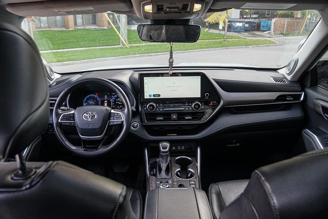 2023 Toyota Highlander Limited AWD |NO ACCIDENT|PANO|COOLED|LEATHER|BSM| Photo