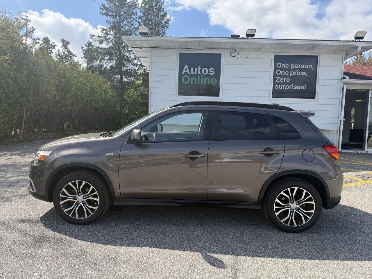 2017 Mitsubishi RVR LIMITED EDITION-4WD-HEATED SEATS-REMOTE START-BLUETOOTH Photo1