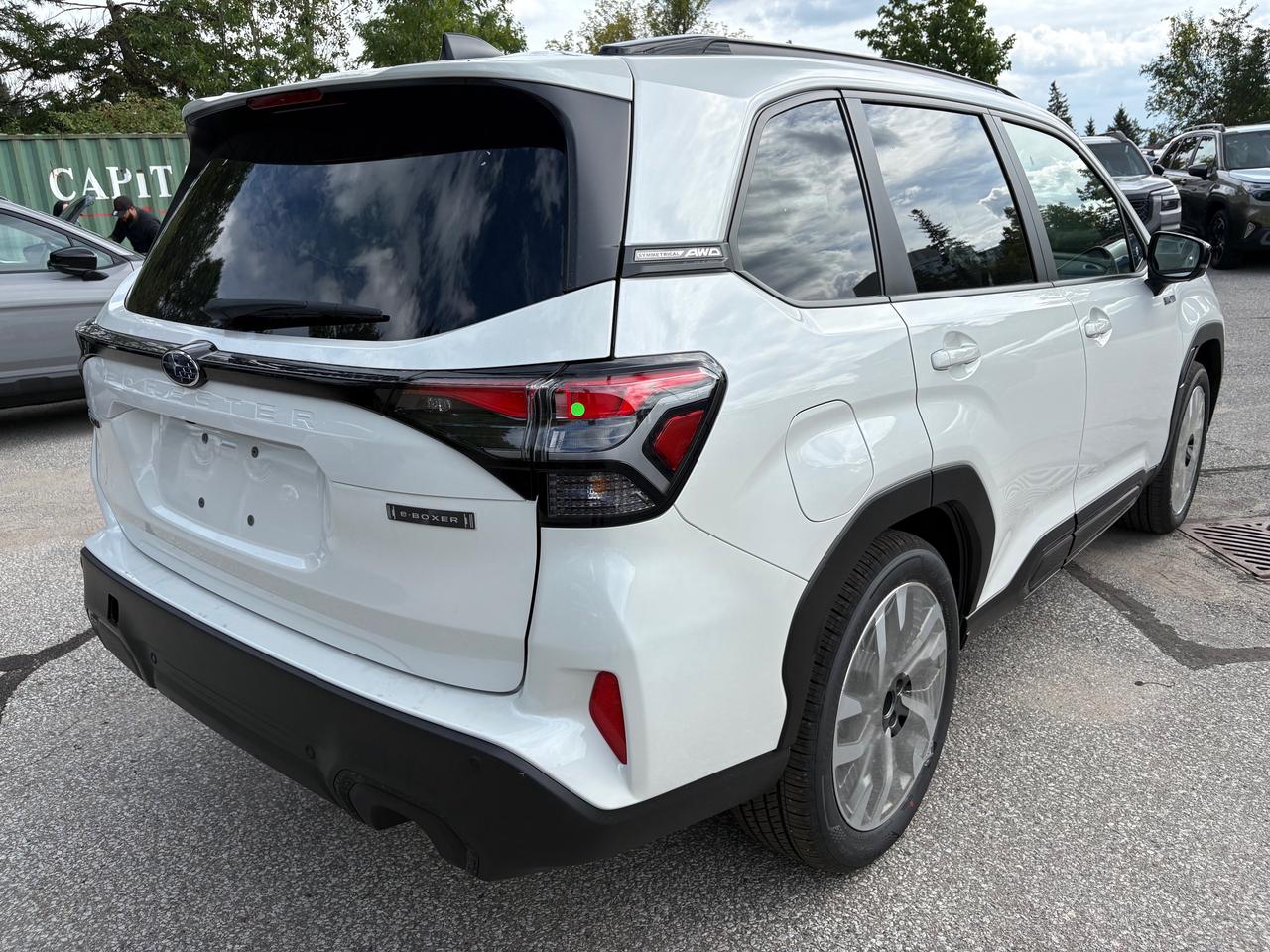 2026 Subaru Forester Premier Photo