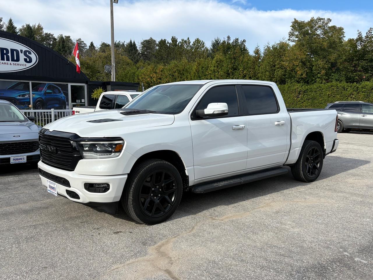 2022 RAM 1500 SPORT 4X4 CREW CAB 5'7" BOX Photo5