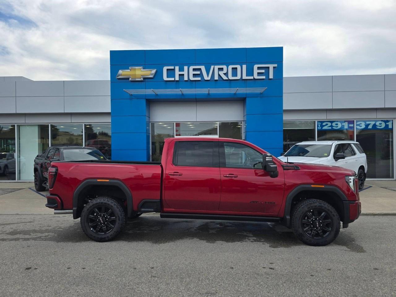 2026 GMC Sierra 2500 HD Crew Cab Standard Box 4-Wheel Drive AT4 Photo5