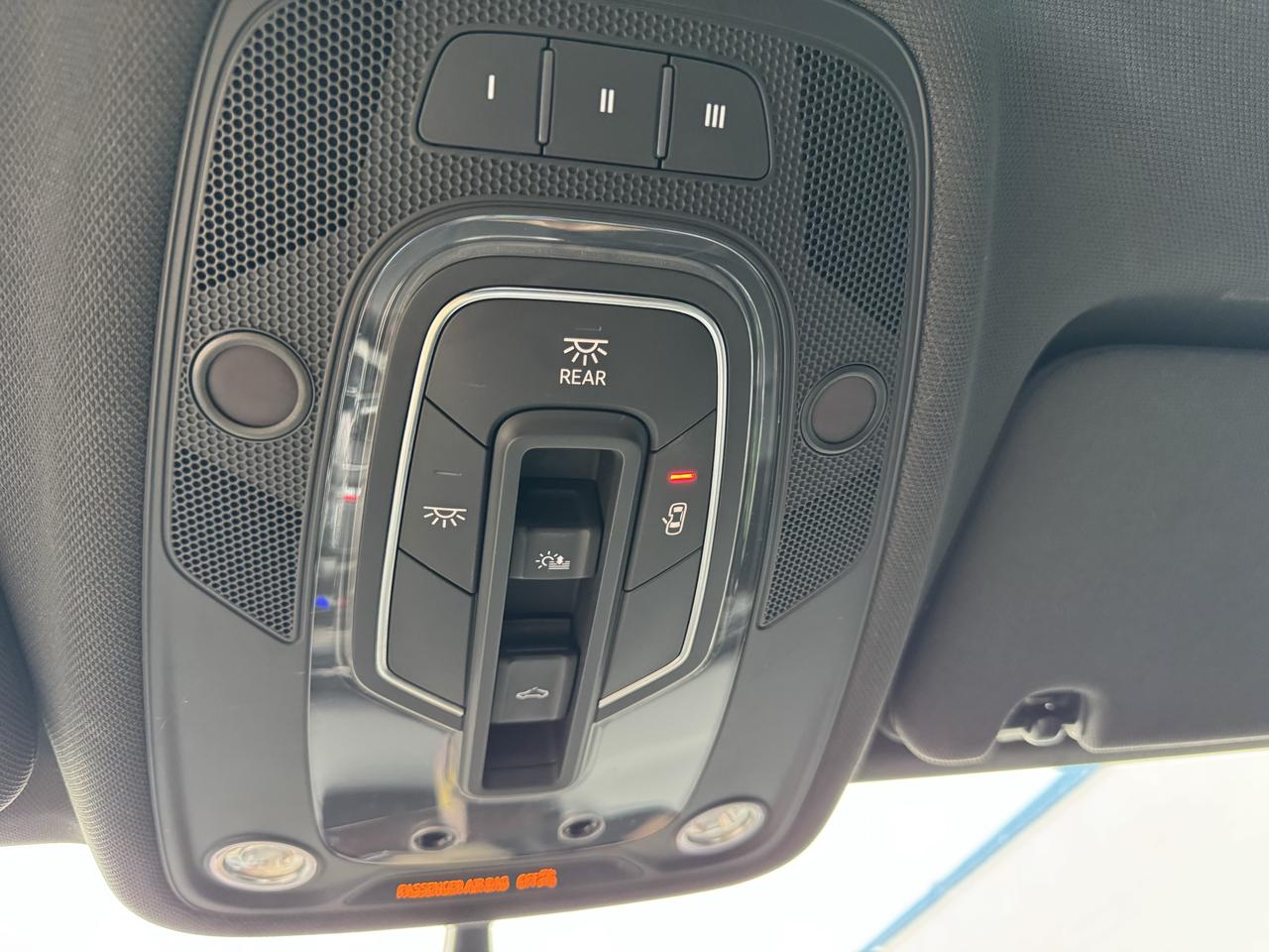2017 Audi Q7 3.0T Technik - Photo #25
