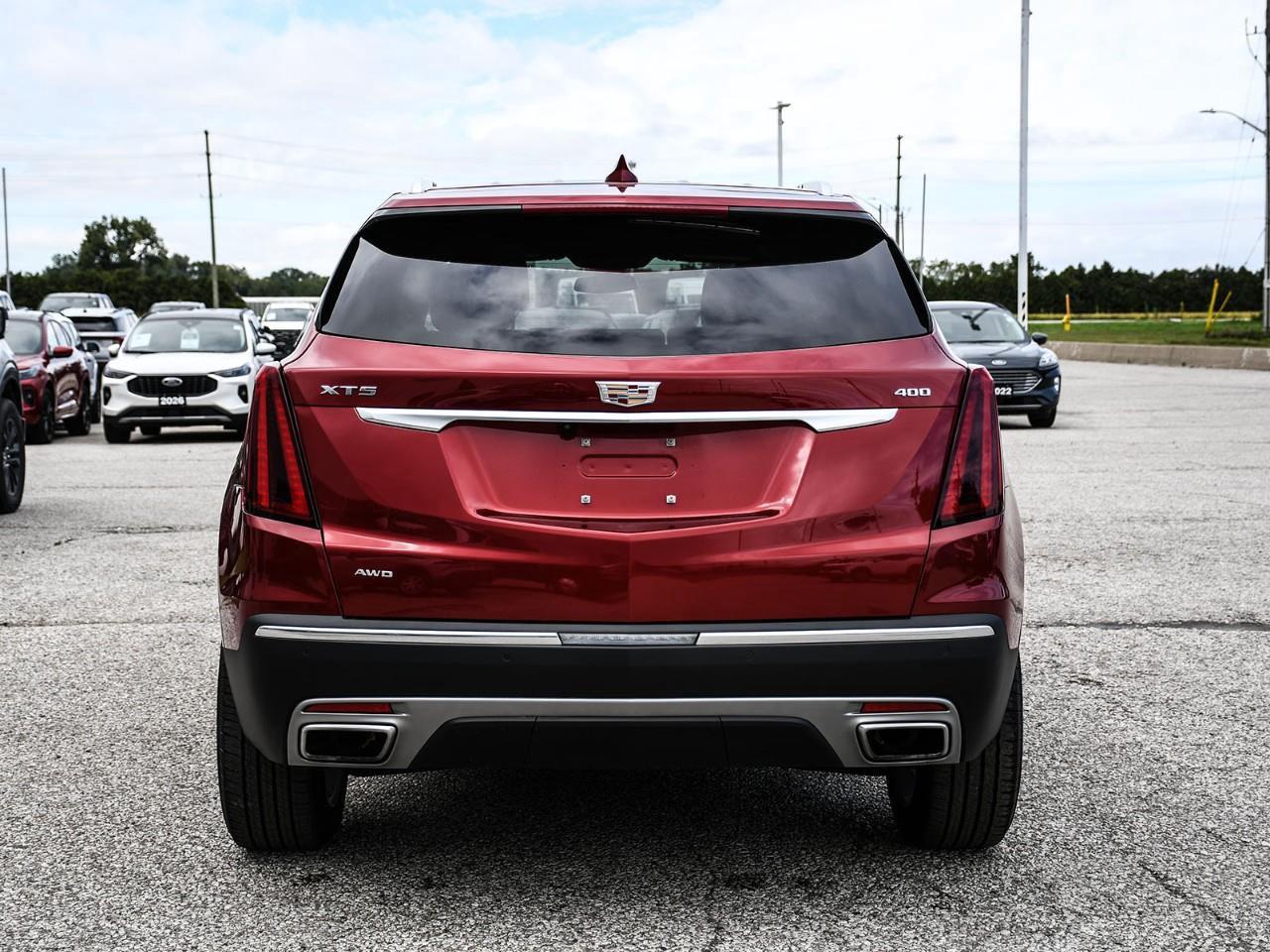2025 Cadillac XT5 Premium Luxury NAV | SURNOOR | HTD SEATS | HTD STEERING | REMOTE START Photo