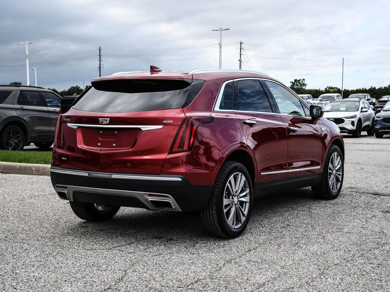 2025 Cadillac XT5 Premium Luxury NAV | SURNOOR | HTD SEATS | HTD STEERING | REMOTE START Photo