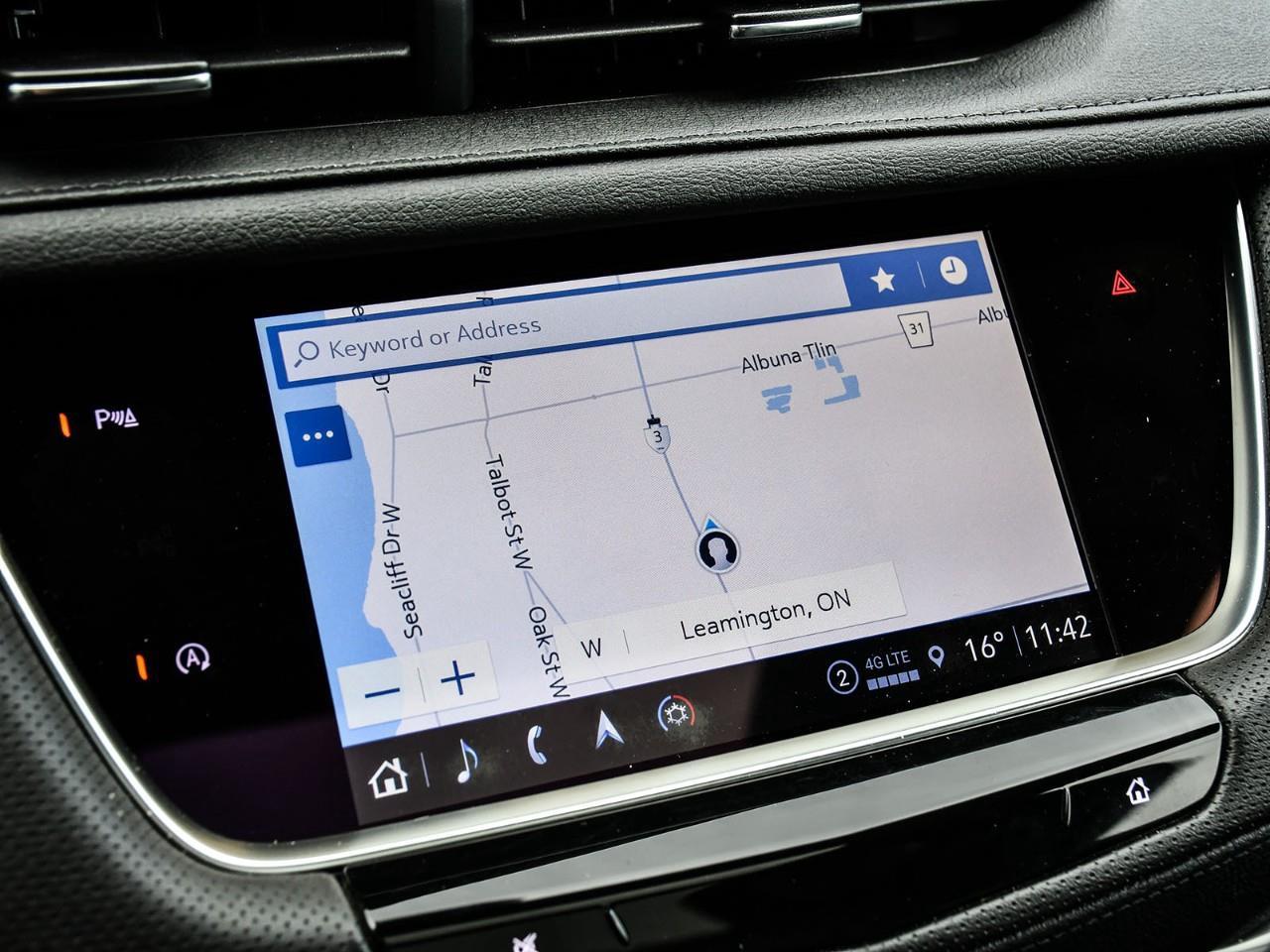 2025 Cadillac XT5 Premium Luxury NAV | SURNOOR | HTD SEATS | HTD STEERING | REMOTE START Photo