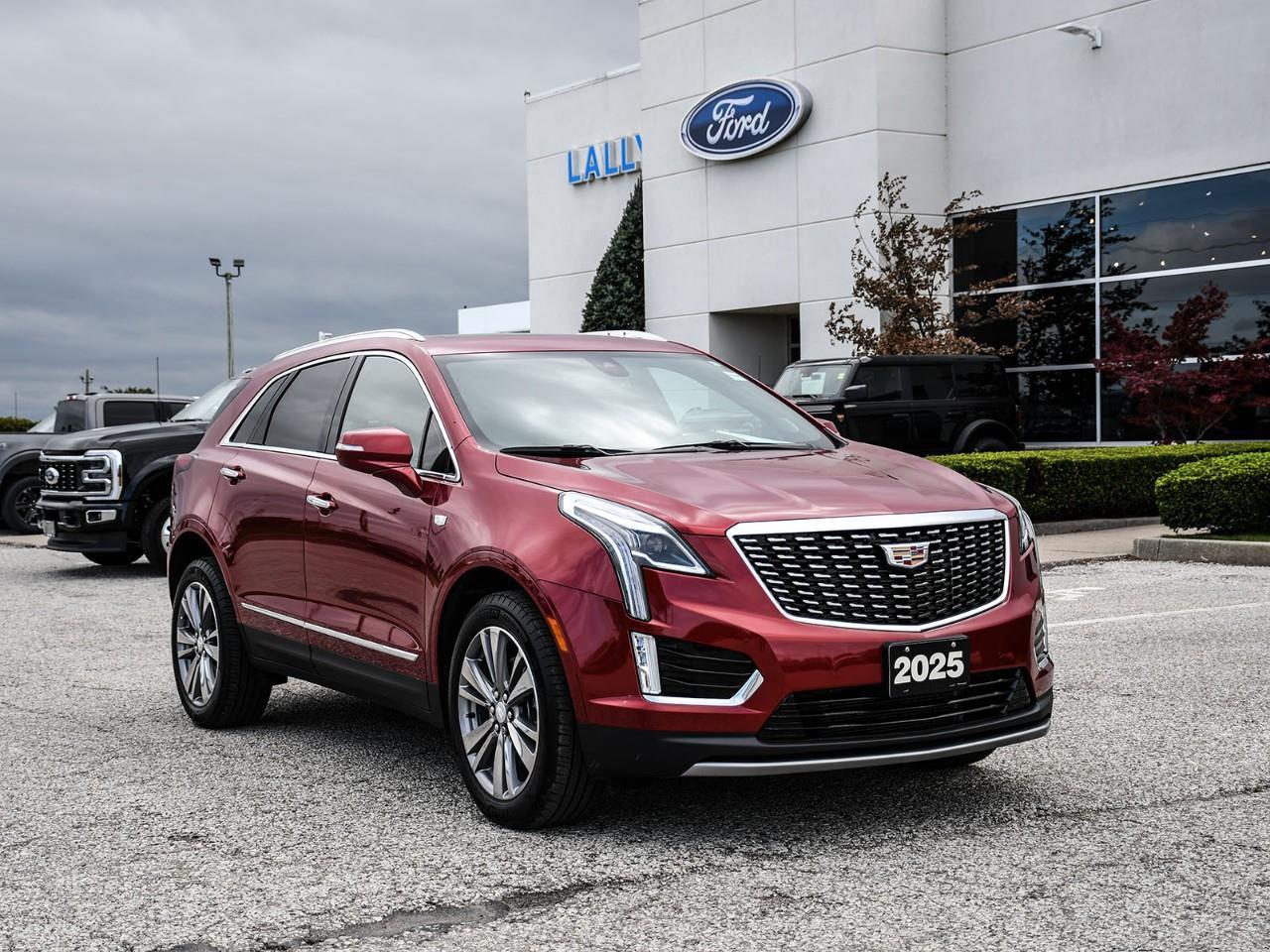 2025 Cadillac XT5 Premium Luxury NAV | SURNOOR | HTD SEATS | HTD STEERING | REMOTE START Photo