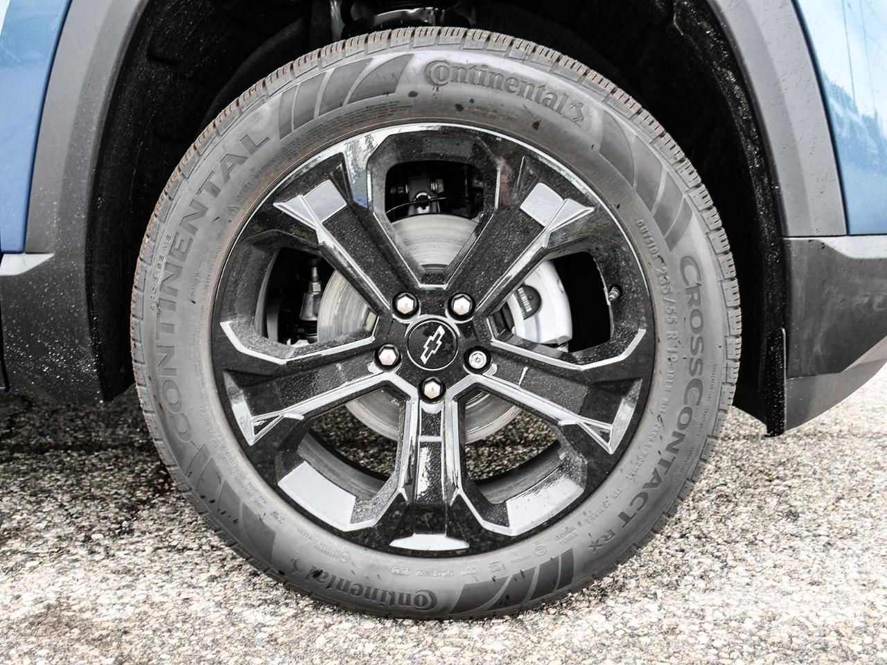 2027 Chevrolet Equinox LT Photo