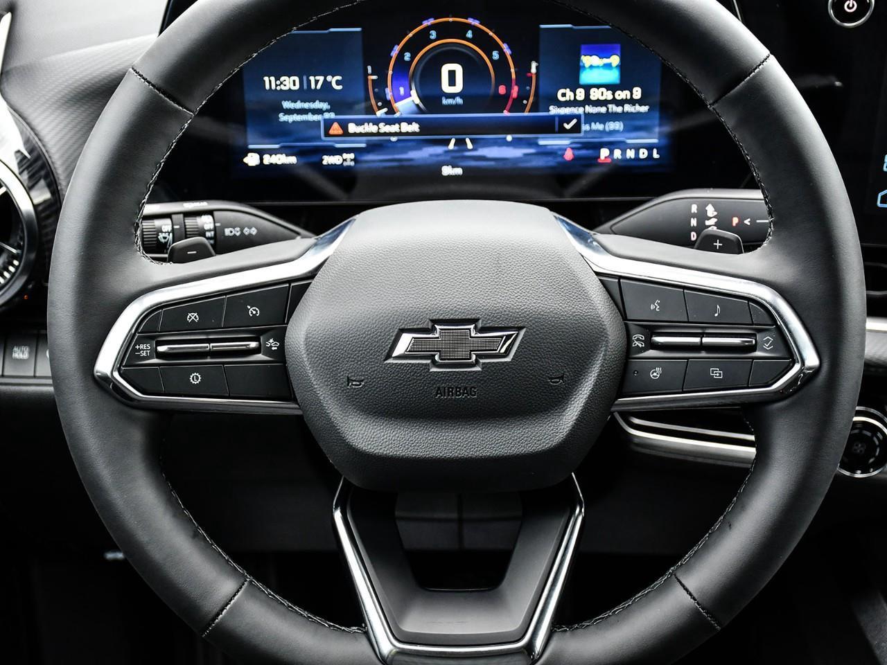 2027 Chevrolet Equinox LT Photo