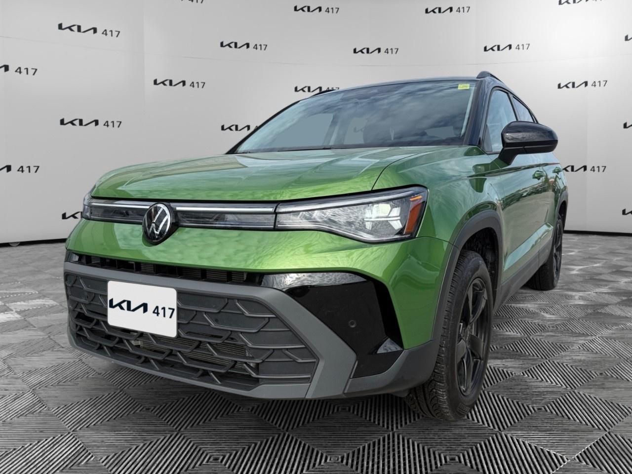 2025 Volkswagen Taos Comfortline Black Edition 4MOTION Photo