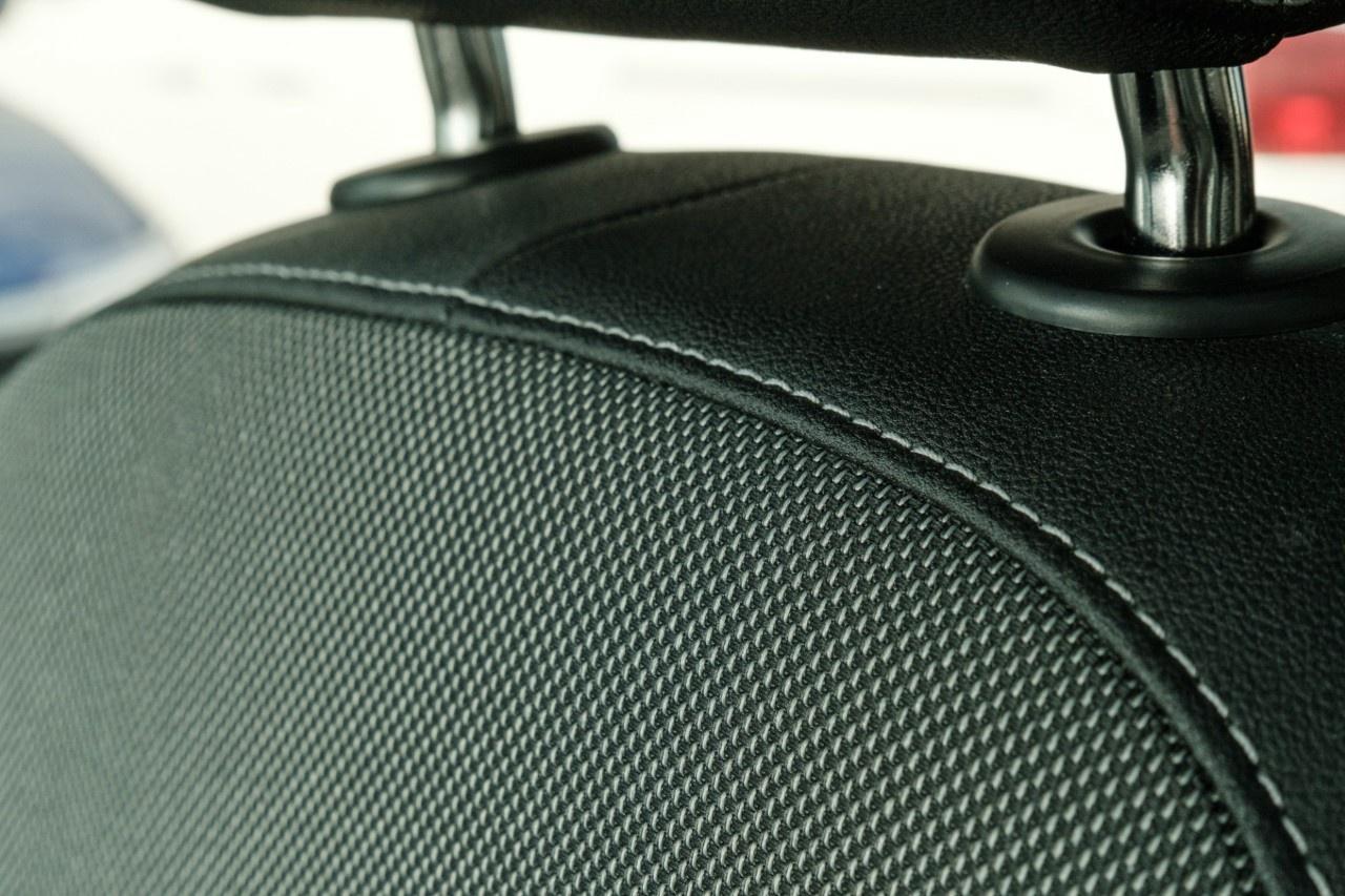 2025 Volkswagen Taos Comfortline Black Edition 4MOTION Photo