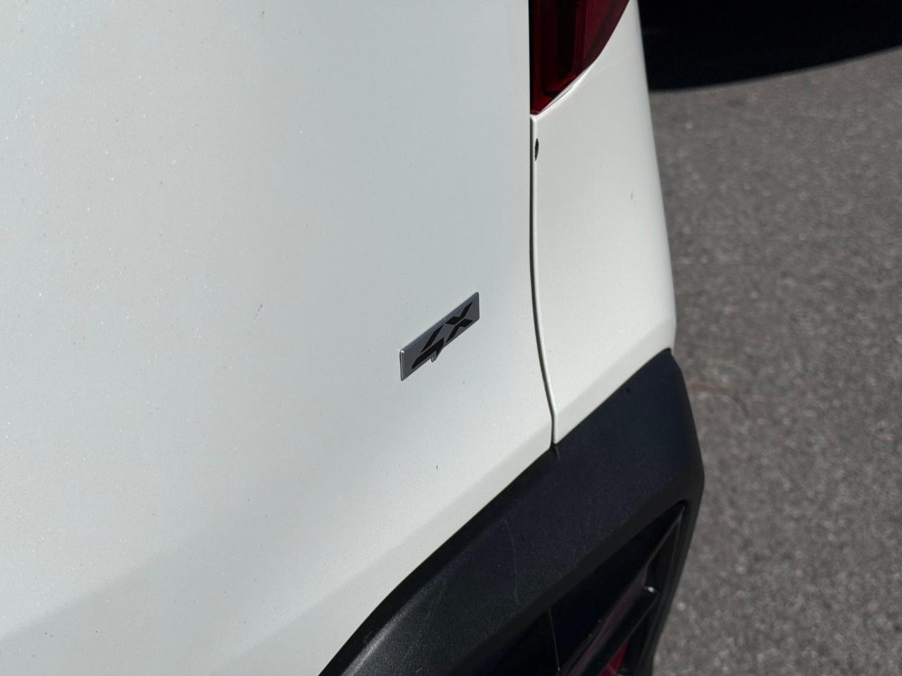 2025 Kia Seltos EX AWD Photo