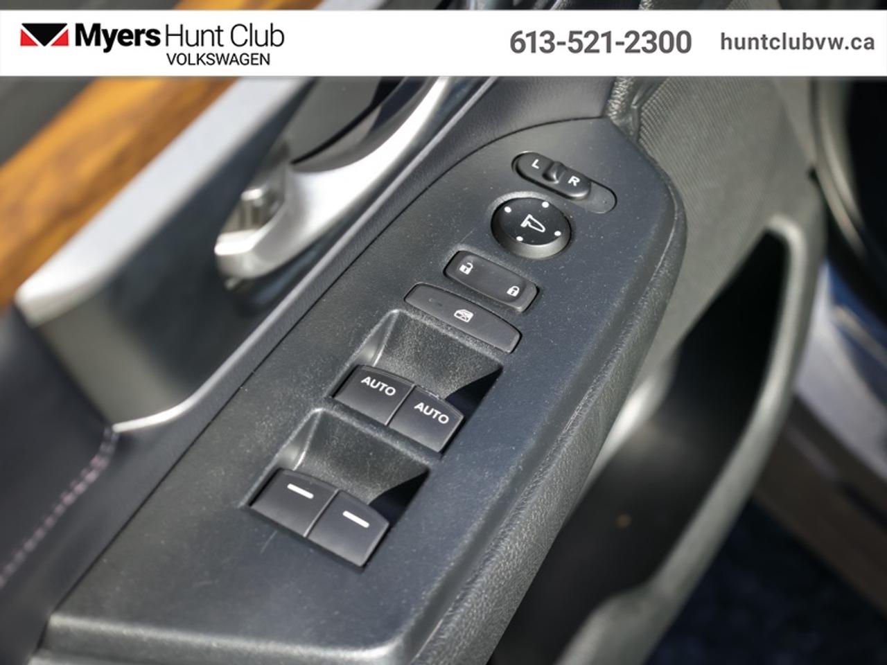 2018 Honda CR-V EX-L AWD  - Leather Seats Photo