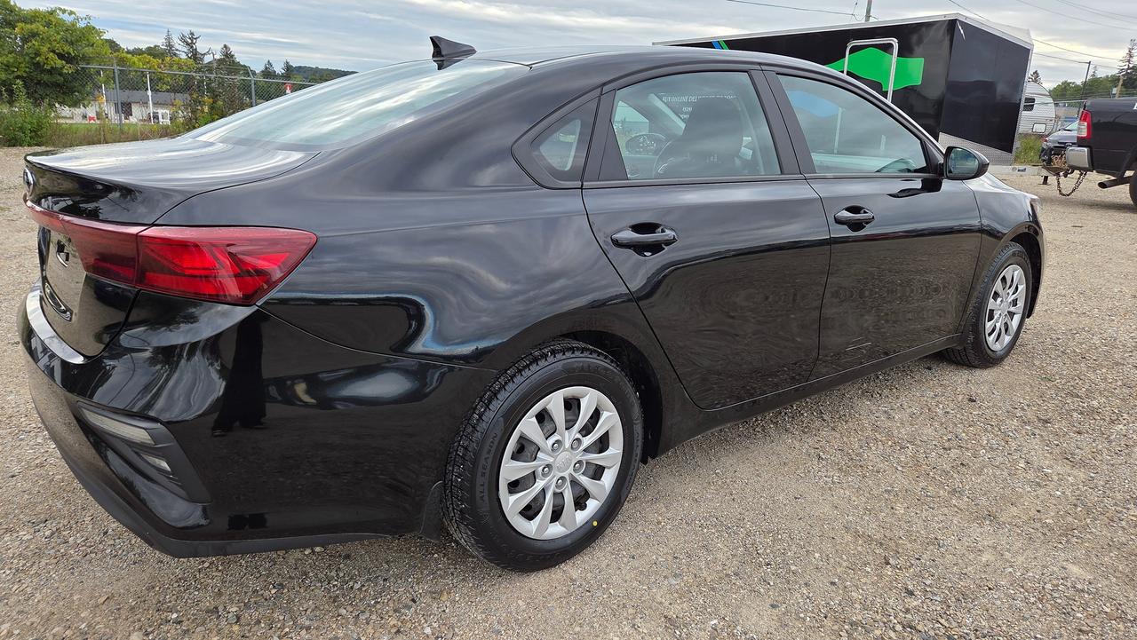 2021 Kia Forte LX Photo
