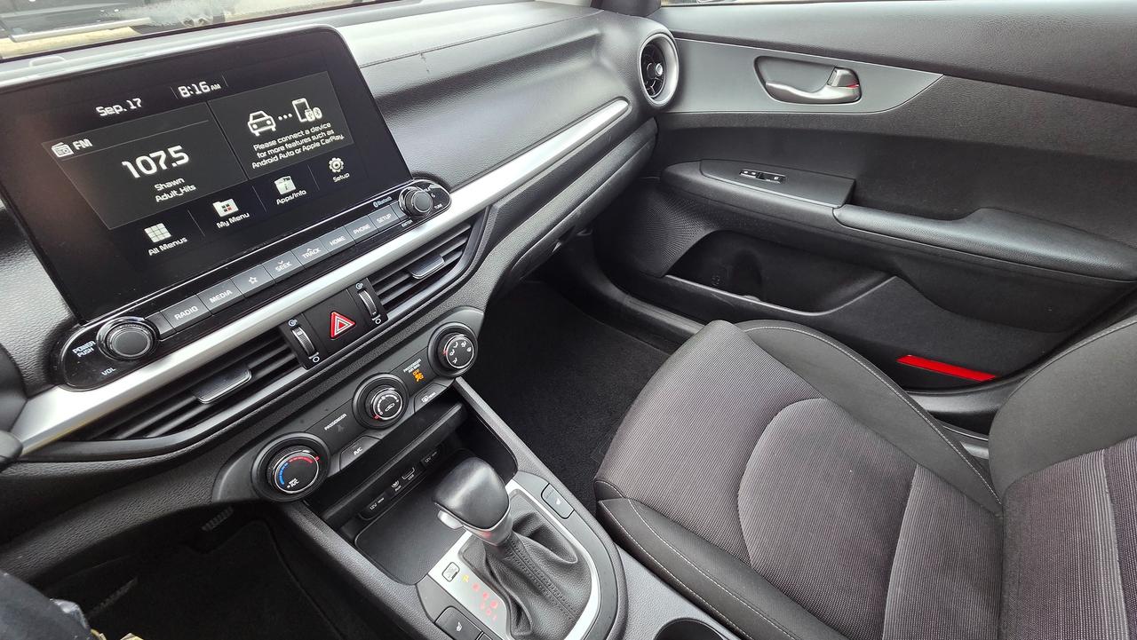 2021 Kia Forte LX Photo