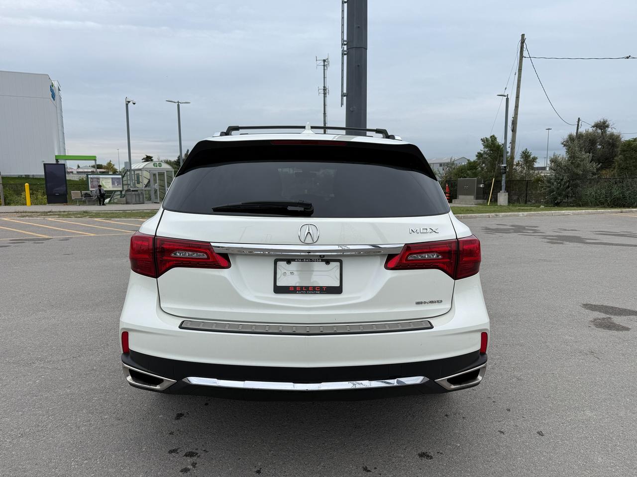 2017 Acura MDX Tech pkg Photo